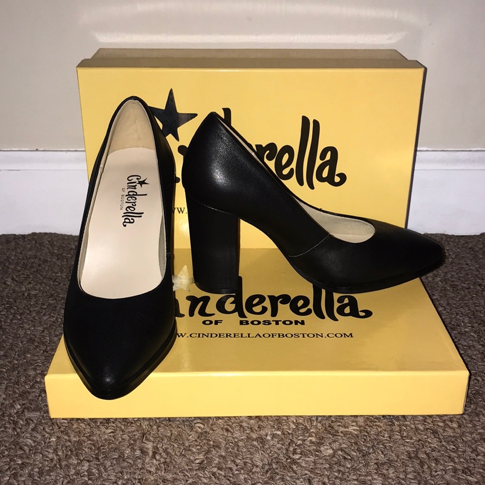 Black leather 2 3/4 inch heel